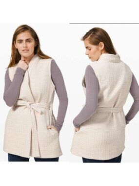 Lululemon Serene Travels Vest Light Ivory